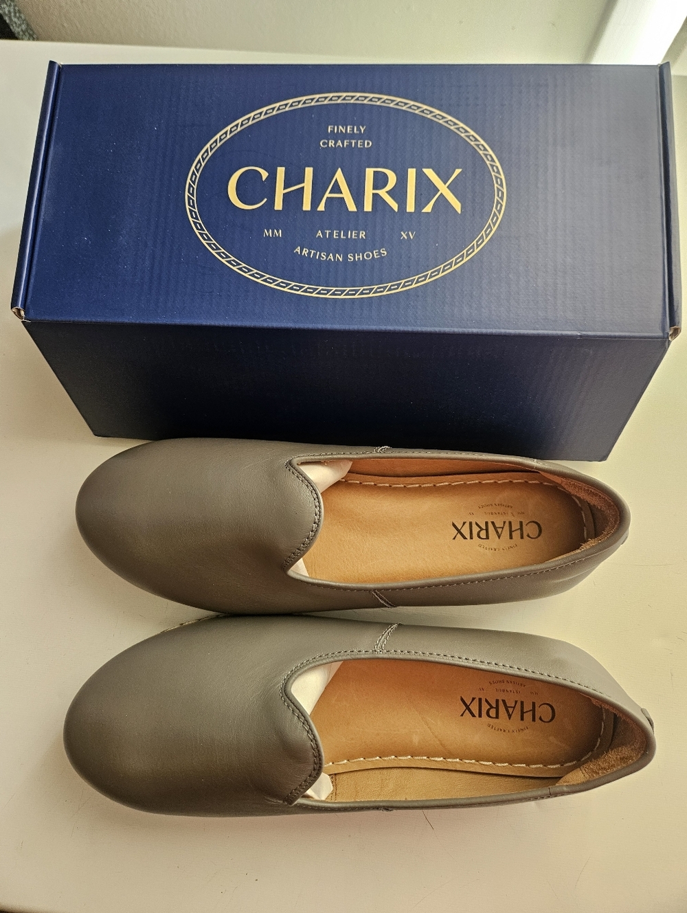Charix Loafer Flats Womens EU 41.5 Classic Gray Slip-On Shoes 11